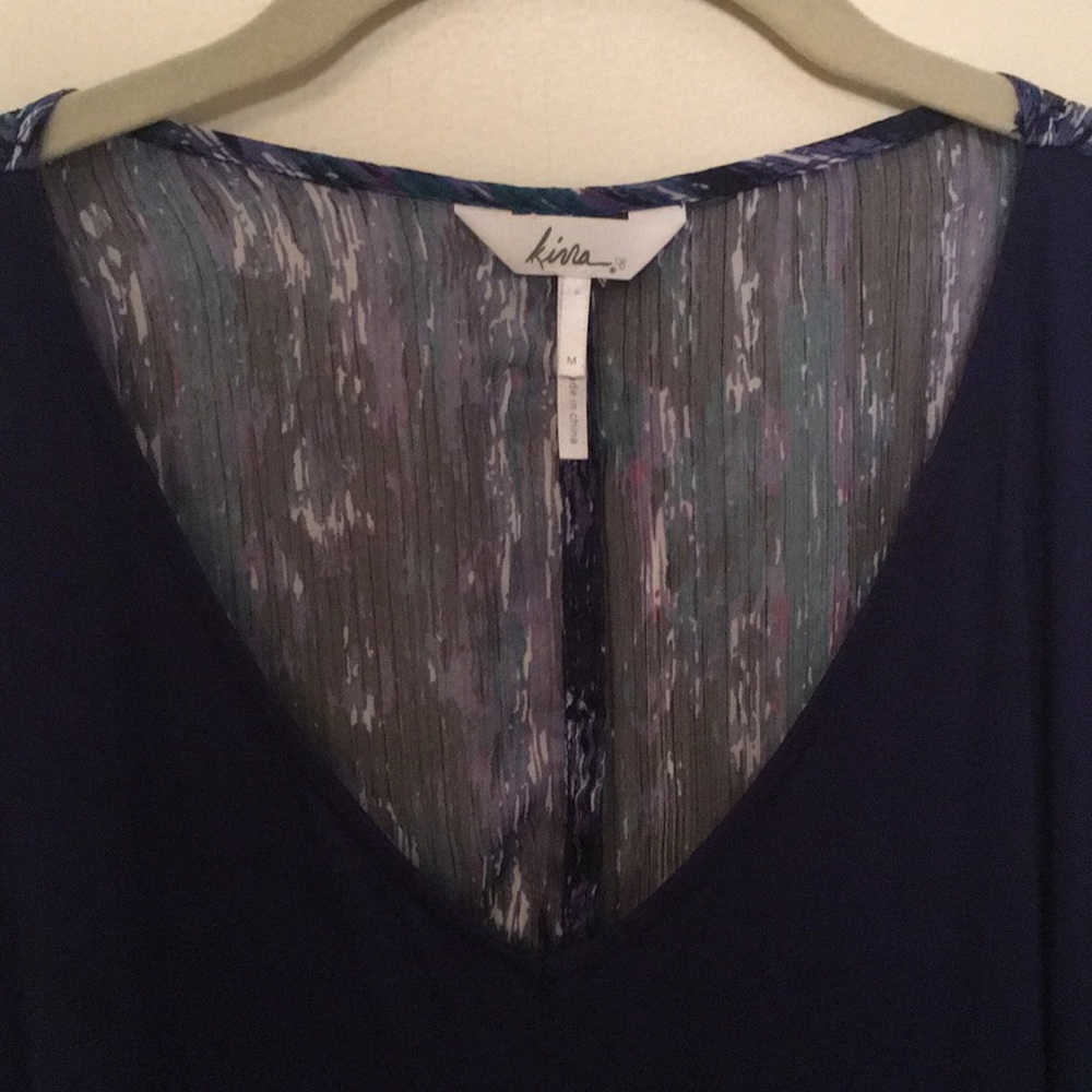 Kira sheer back tee - Picture 6 of 7